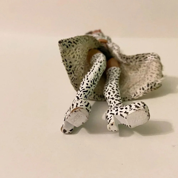 Vintage 1998 Spice Girls Scary Spice Action Figure Mel B Hasbro 6 Inch Toy - Picture 10 of 14